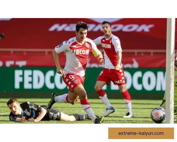 布雷斯特近期比赛数据分析显示球队状态回暖，表现逐步提升。