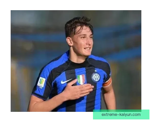 恰尔汗奥卢任意球特点：弧线精准、主罚稳定、本赛季表现稳健